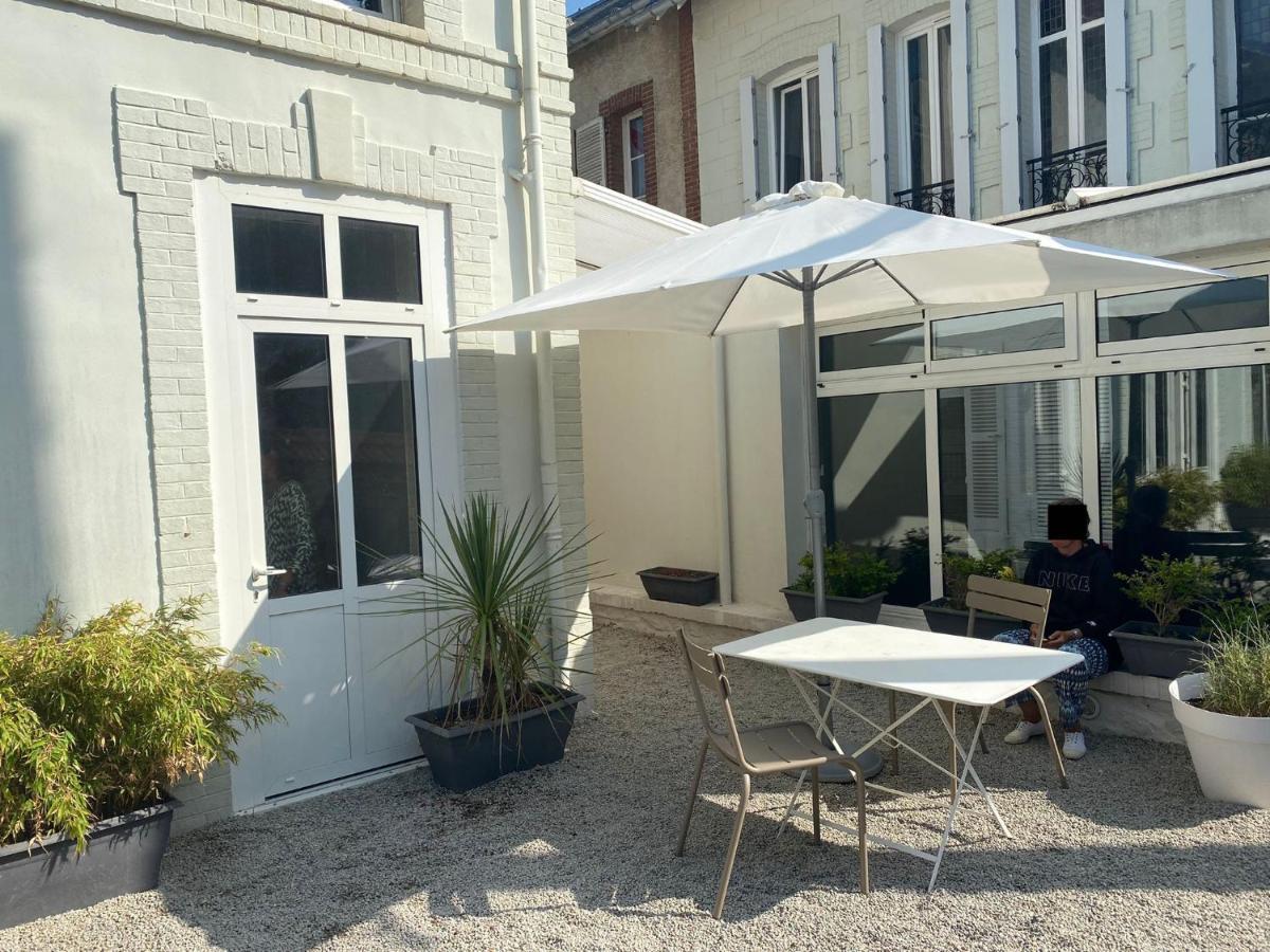 La Cote Villa Granville Buitenkant foto
